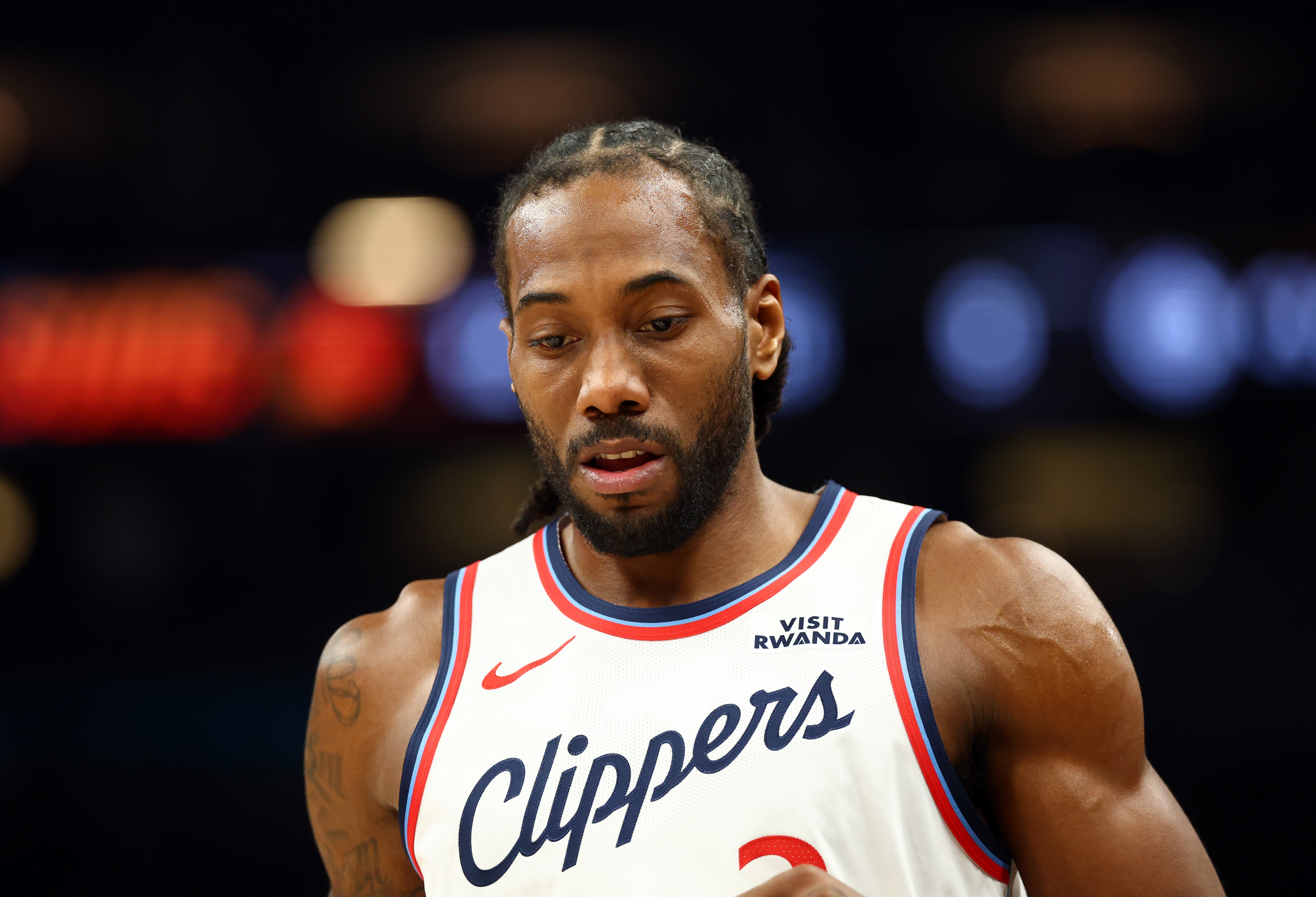 体育预测-2换5&amp;祖巴茨被交易至步行者！解说：心疼伦纳德一下